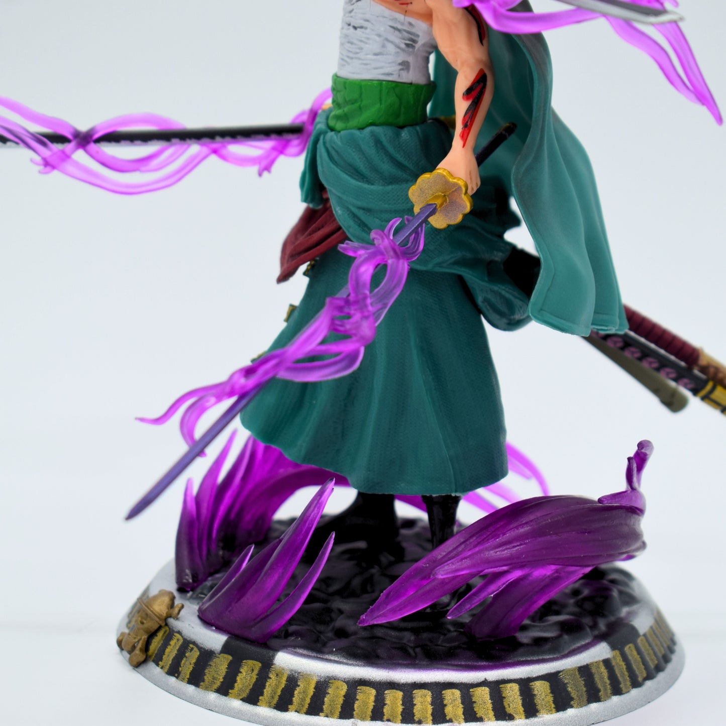 One Piece Zoro Three Sword Style 20.5 cm Collector Figure | Trade Supply