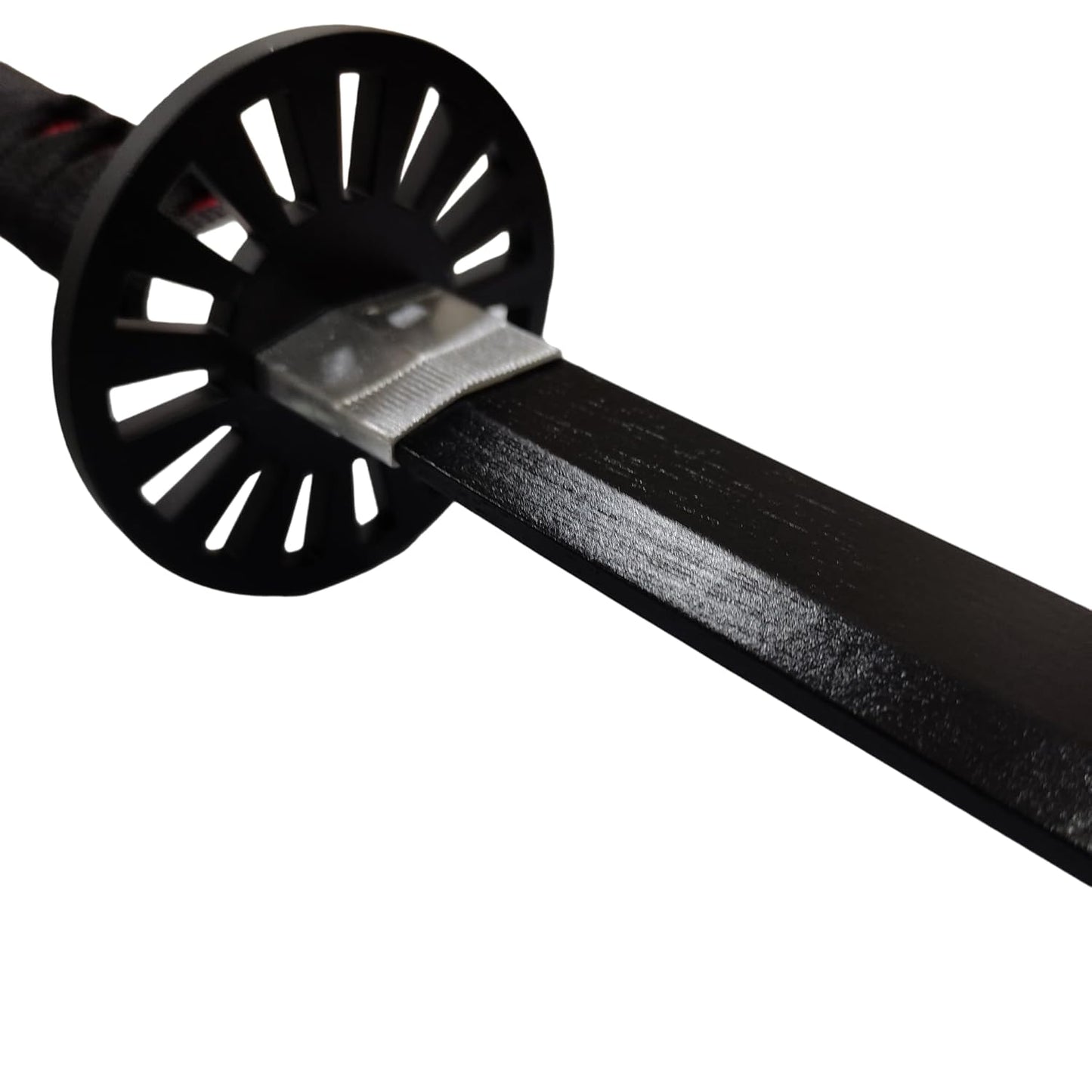 Tanjiro Kamado Katana – Demon Slayer Bamboo Blunt Edge Cosplay Sword 104cm